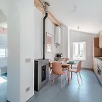 Luce & Olive - By Myhomeincomo