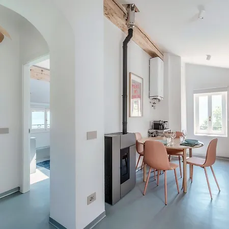 Apartamento Luce & Olive - By Myhomeincomo *